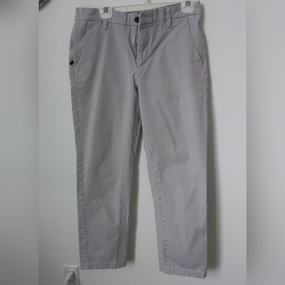 Dockers Other - Dockers Men's Light Gray Pants Size W32-L34 US